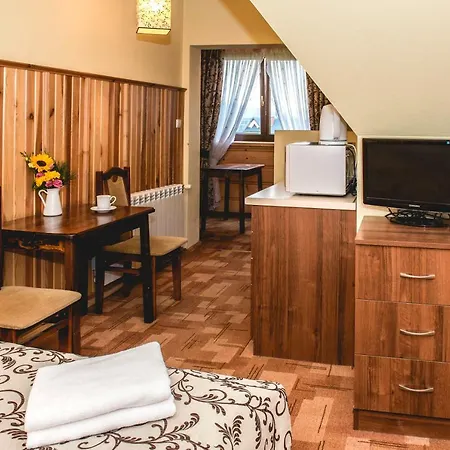 Madejowy Dwor Ubytování v soukromí Jurgów